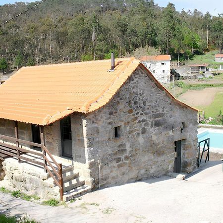Welcoming House With Mountain View In Agueda Shared Pool Villa Urgueira  Exterior photo